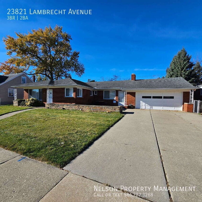 Foto principal - 23821 Lambrecht Ave