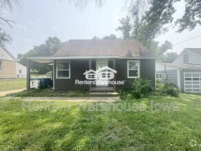 Building Photo - 6803 SW 16th St