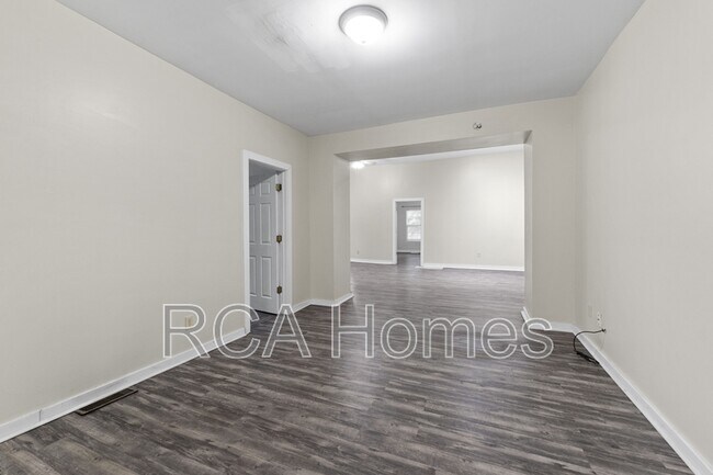 Foto del edificio - 1156 Fletcher Ave