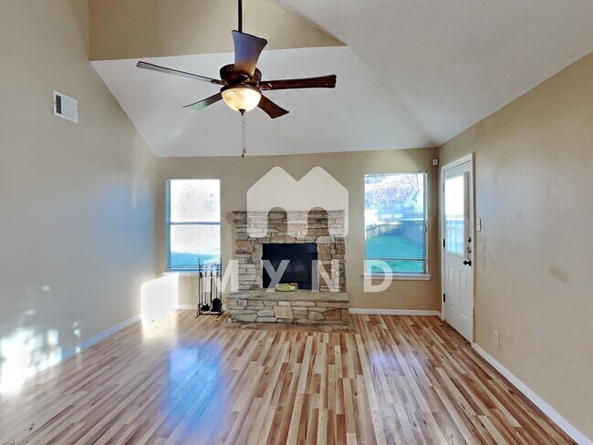 Building Photo - 3730 Candlestone Dr