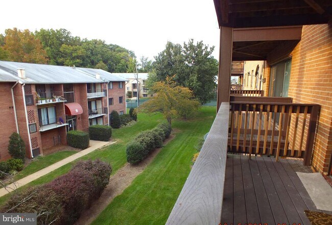 Foto del edificio - 7600 Savannah St