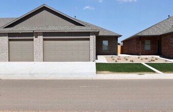 Building Photo - 1830 Corpus Ave