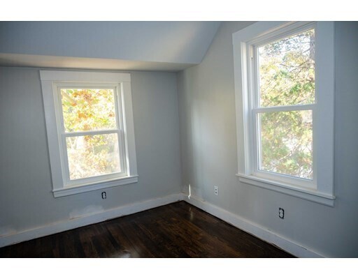 Foto del edificio - 76 Mill St