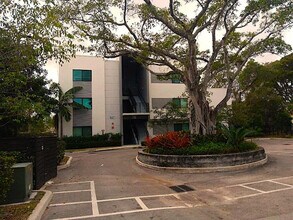 Building Photo - 3050 NW 68th St