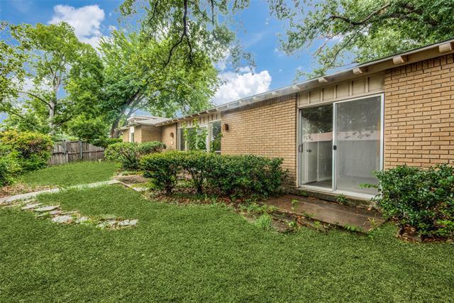 Building Photo - 15656 Regal Hill Cir