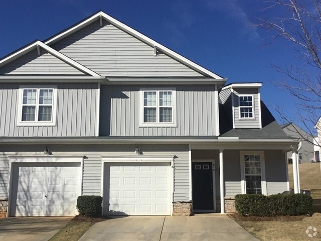 Building Photo - 612 Woodson Dr