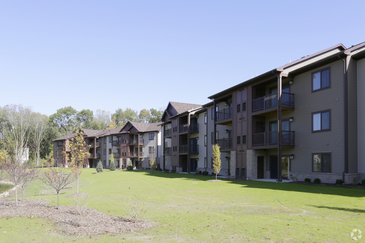 Burton Ridge Apartments Apartments Grand Rapids, MI