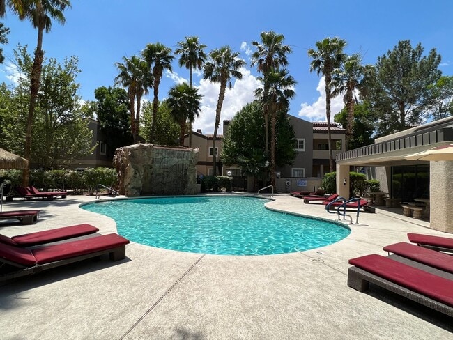 Building Photo - 5250 S Rainbow Blvd