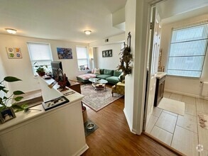 Building Photo - 221 S 51st St