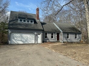 Building Photo - 63 Crabtree Rd