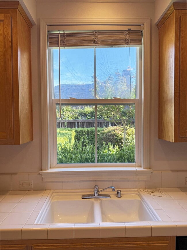 Building Photo - Eastside Sonoma | Single-Level Living Near the Plaza