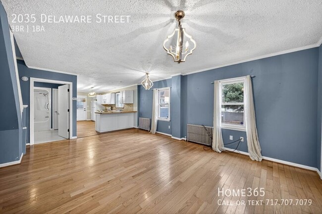 Foto del edificio - 2035 Delaware St