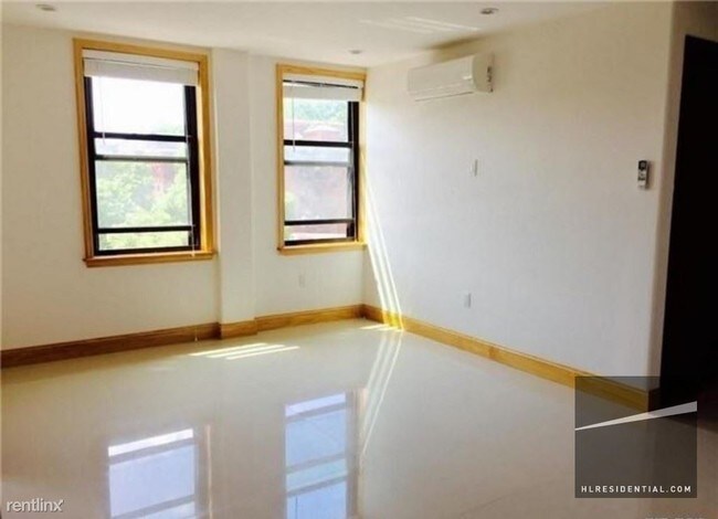 Building Photo - 3564 84th St