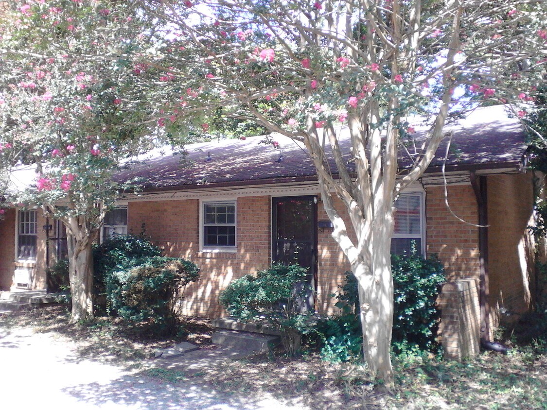 745 Arbor St Concord - 745 Arbor St NE