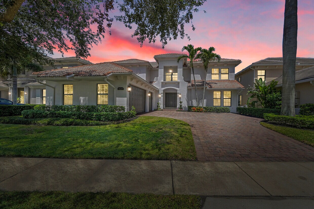 Primary Photo - 16210 Rosecroft Terrace