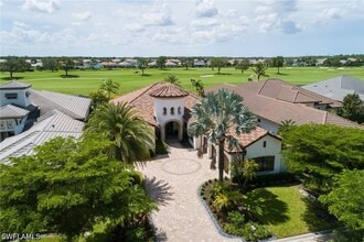 Building Photo - 16450 Seneca Way