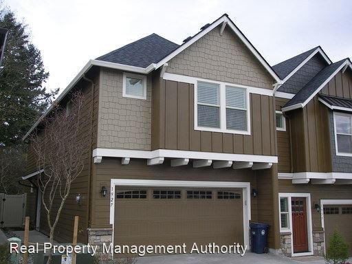 Primary Photo - 3 br, 2.5 bath House - 1911 NW Sage St.