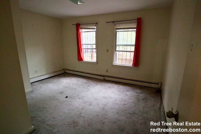 Photo - 1576 Tremont St Apartment