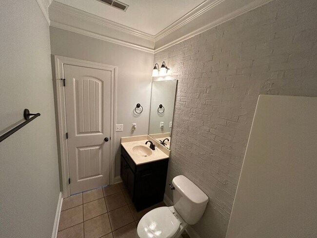 Foto del edificio - 536 Hills Chapel Rd