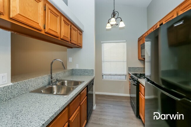 Foto del edificio - 7109 W Lagoon Landing Dr