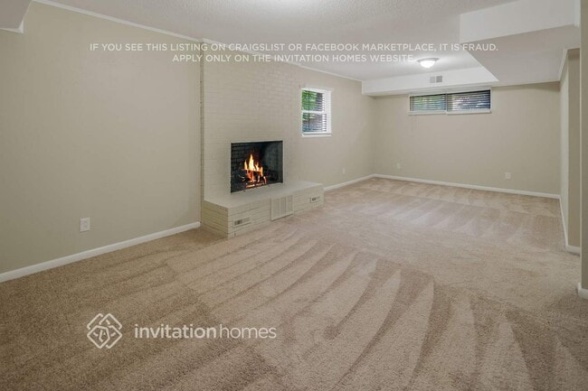 Building Photo - 12220 Plover Dr