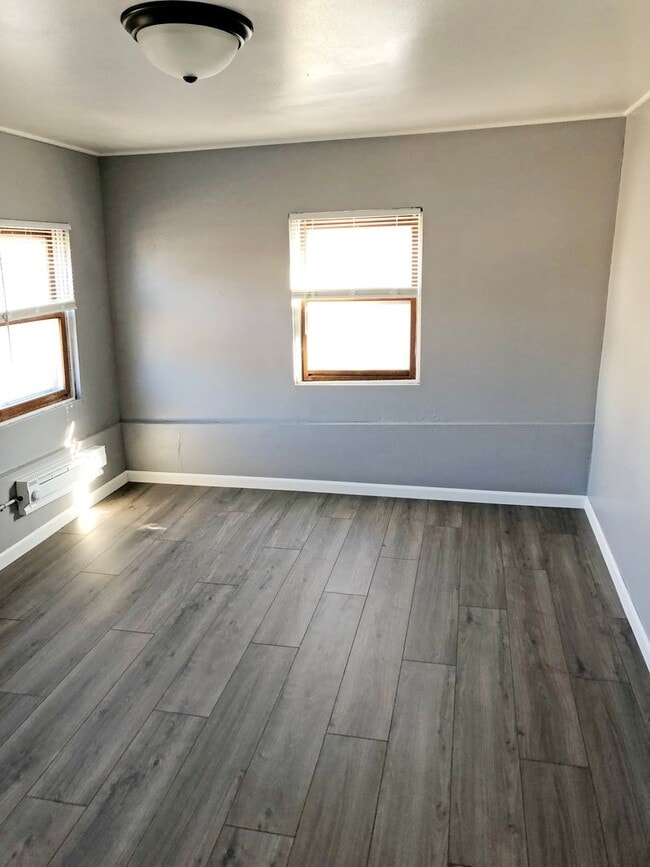 Building Photo - pp1507