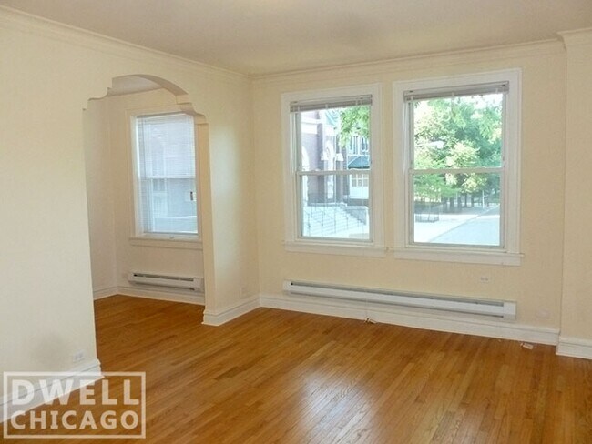 Foto del edificio - 2934 W Palmer St