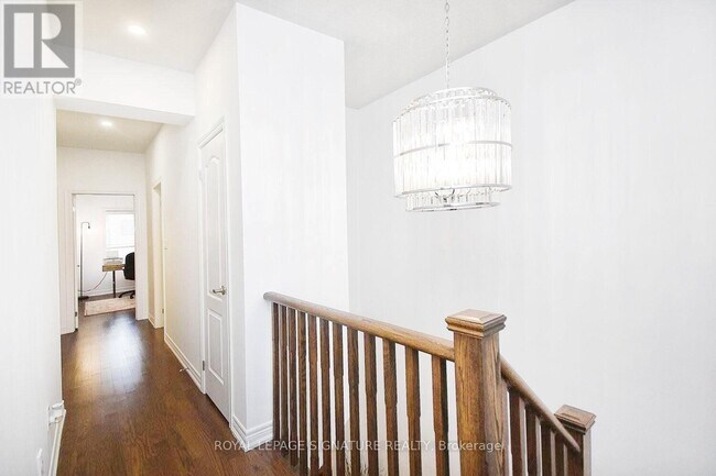 Building Photo - 80 Gower Dr