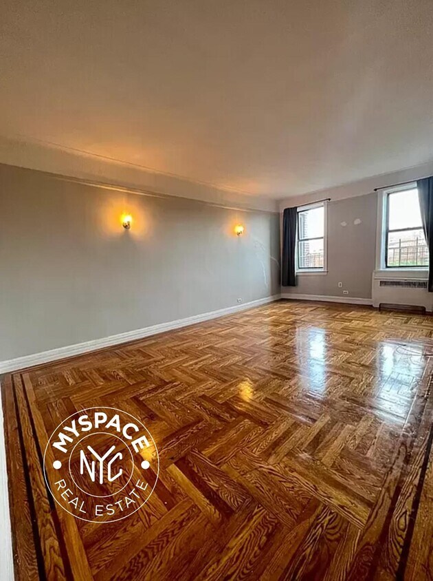 Foto principal - 822 Ocean Ave