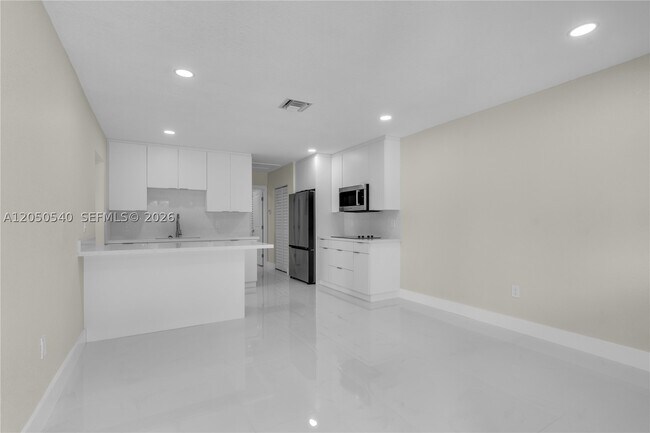 Foto del edificio - 2640 SW 30th Ct