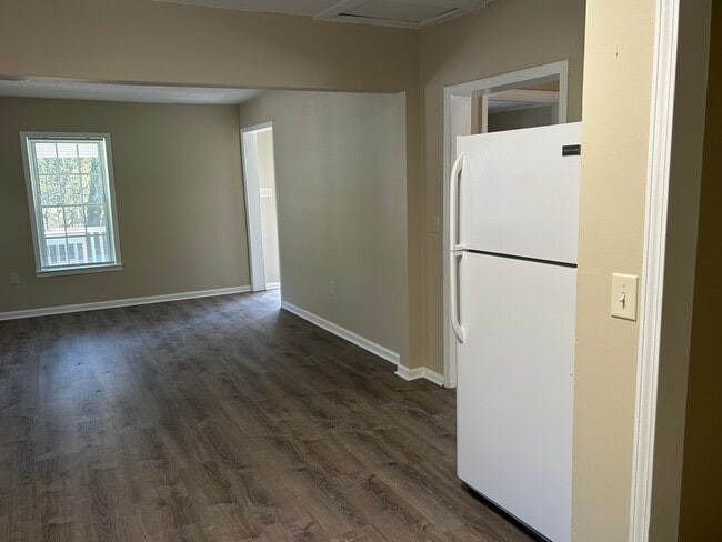 Cocina-sala de estar - 522 Lee St