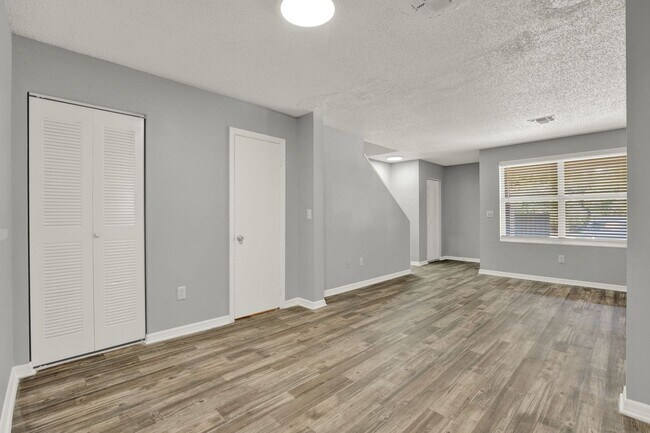 Foto del edificio - ***Cute 2 Bedroom 1.5 Bath in Orange City