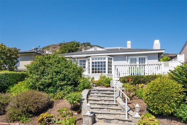 Primary Photo - 9 N Encino