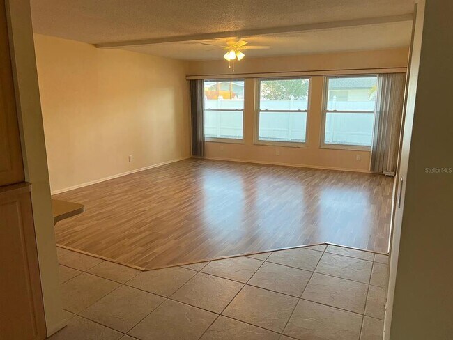 Foto del edificio - 3710 Wilkinson Rd