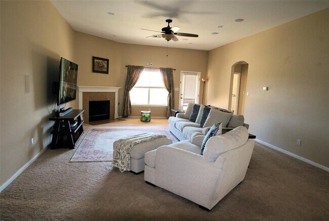 Foto del edificio - 1808 Harvest Bend Ln