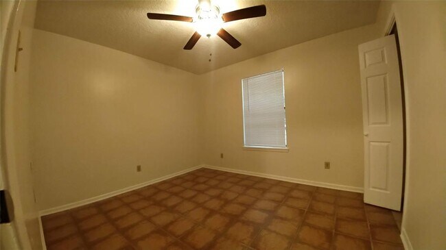 Foto del edificio - 3008 Manor Ln