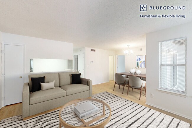 Foto del edificio - 5441 Columbia Rd