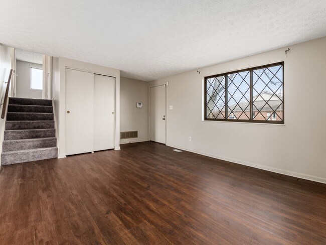 Sala de estar - 2411 Red Rock Blvd