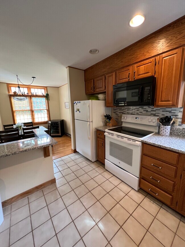 9 Mulligan Ct Unit 9, Laconia, NH 03246 Condo for Rent in Laconia, NH