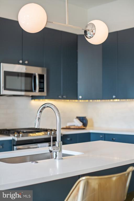 Foto del edificio - 1822 N Front St