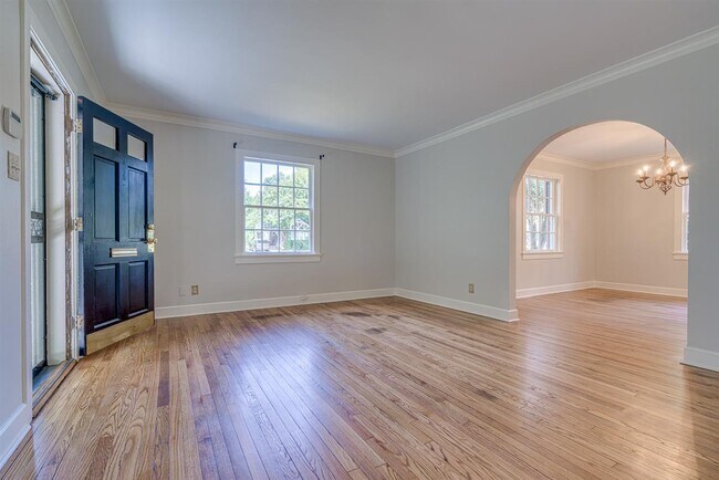 Foto del edificio - 3199 Cowden Ave