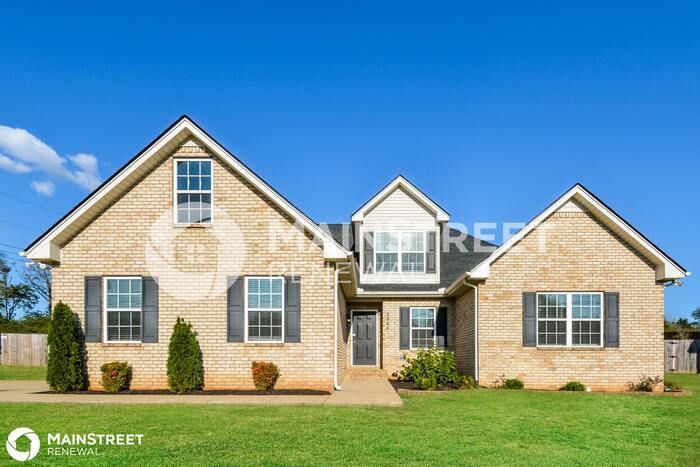 Primary Photo - 2344 AULDRIDGE DR, CHRISTIANA, TN 37037