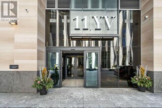 Building Photo - 11 Yorkville Ave