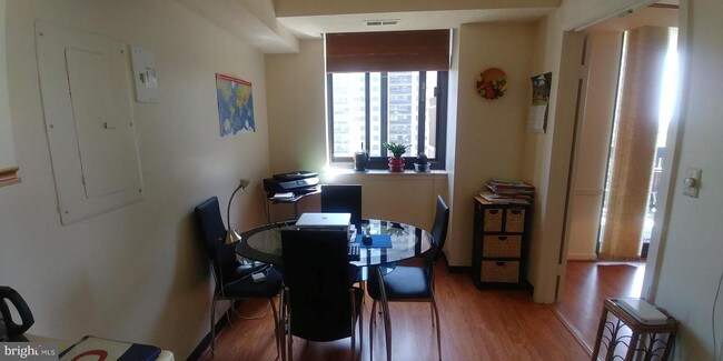 Foto del edificio - 5505 Seminary Rd
