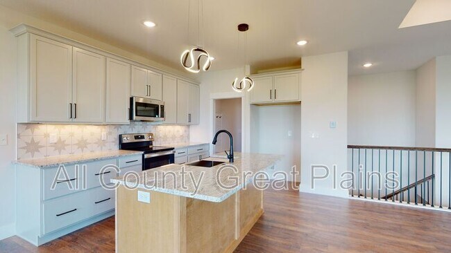 Foto del edificio - 32468 W 168th Ct