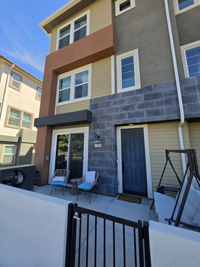Foto del edificio - 27589 Sanctuary Ct