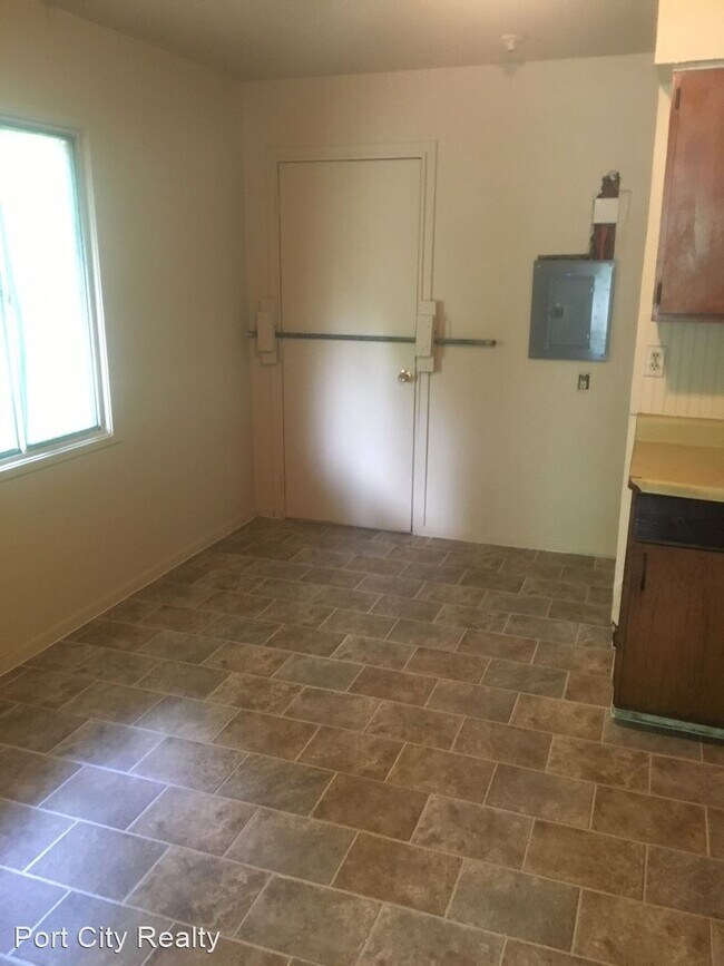 Foto del edificio - 3 br, 1 bath House - 3016 Westover Rd