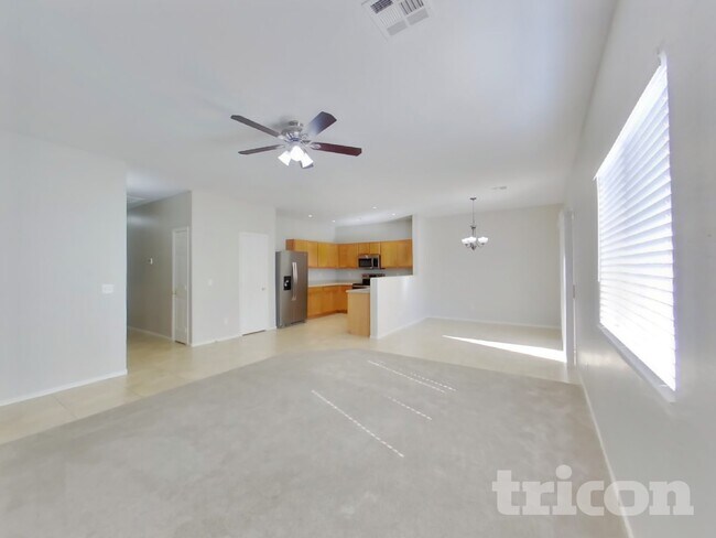 Foto del edificio - 2097 E Paso Fino Dr