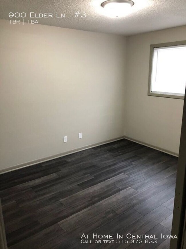 Building Photo - 900 Elder Ln