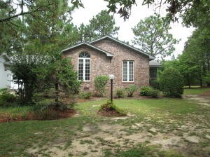Foto del edificio - 119 Sandham Ct
